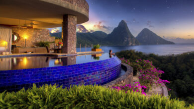 Jade Mountain Resort